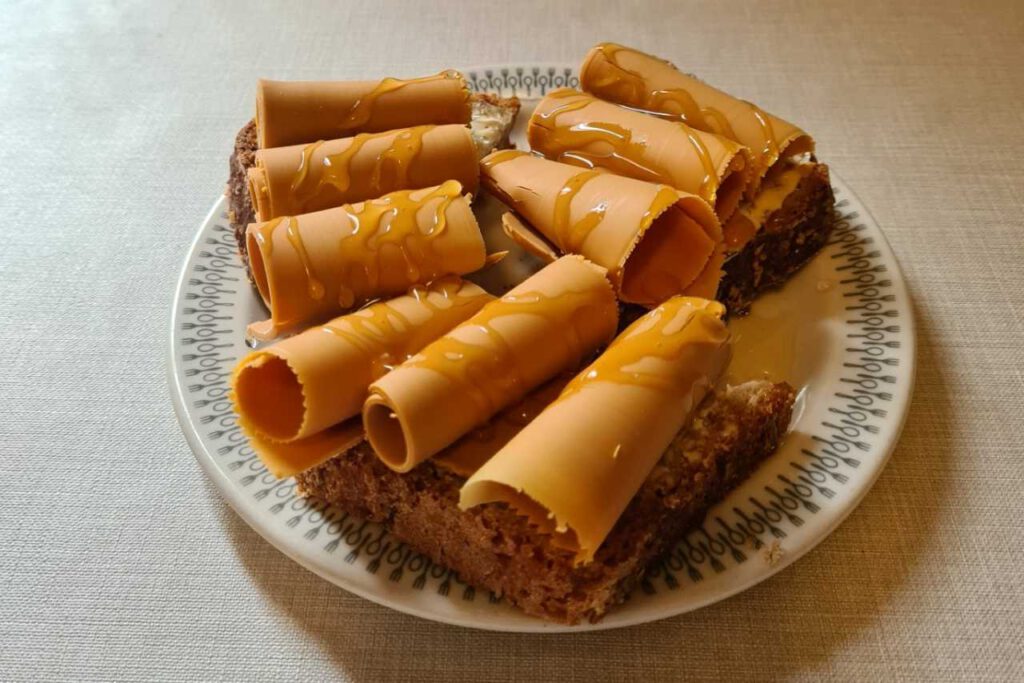 Norwegische Käsespezialität: Brunost