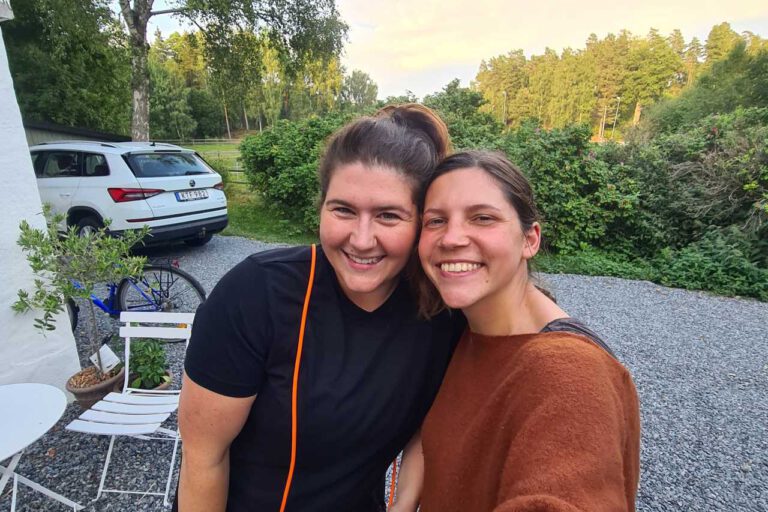 Anni und Nina in Schweden
