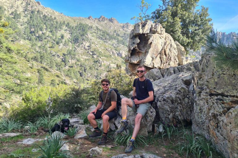 Fritzi, Mirko und Paul beim Wandern